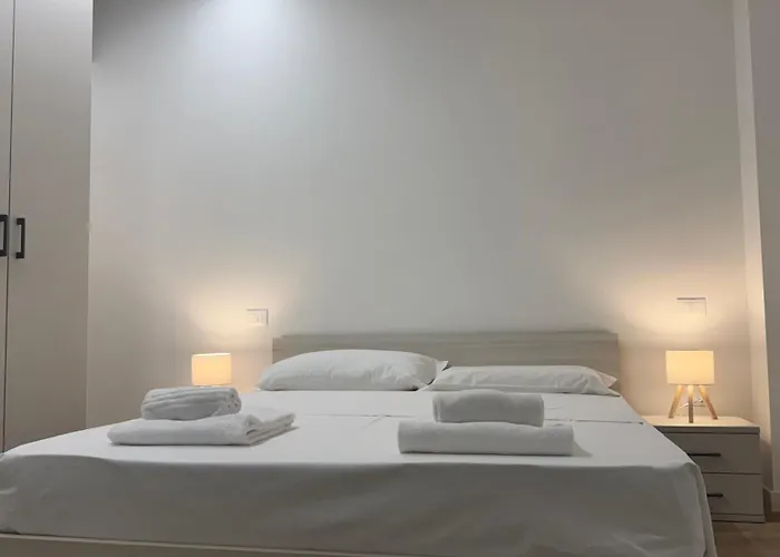 アパートホテル Smart トレント